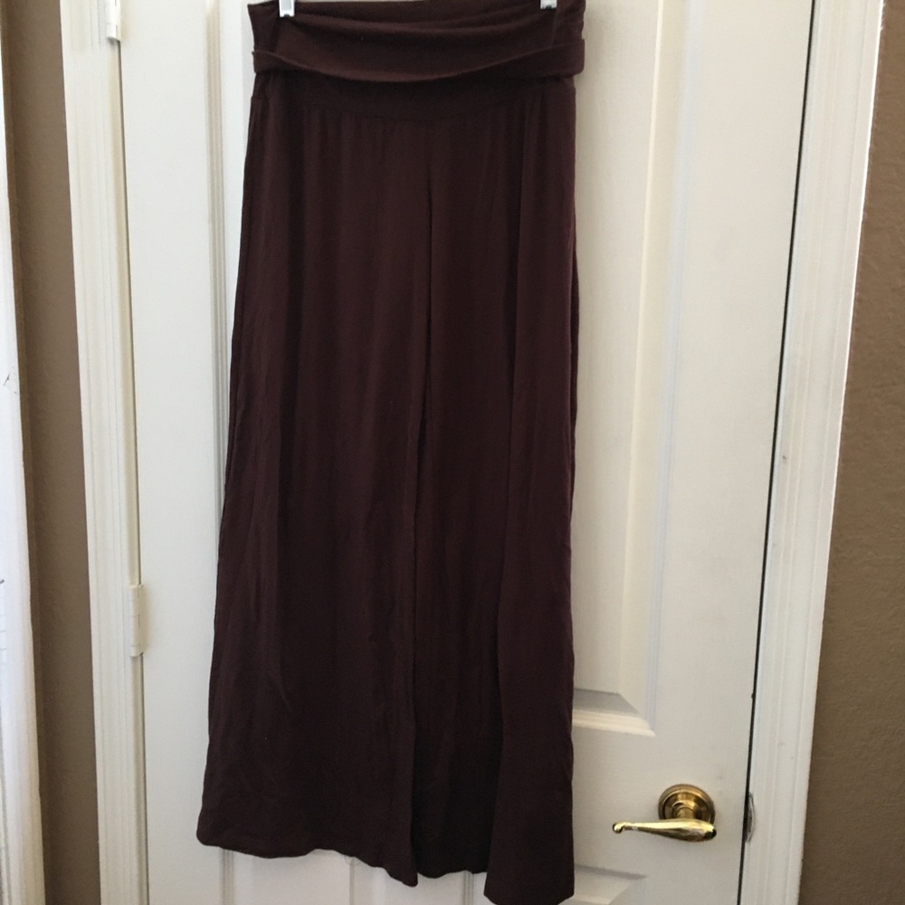 FINAL MARKDOWN Ladies French kiss yoga style wide leg slacks lrg